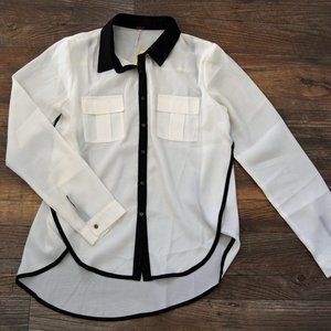 Sheer Front pocket Blouse Sz. L